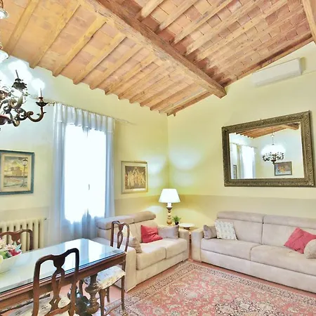 Pepi Apartment *